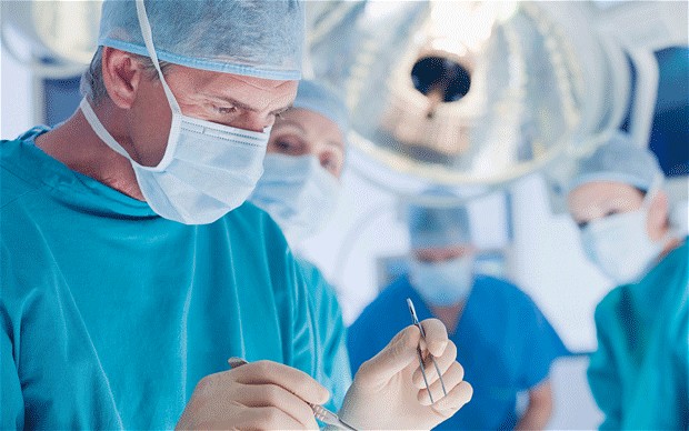 オーストラリアの医学生が受ける外科の研修